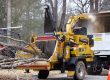 Brush pickup machine